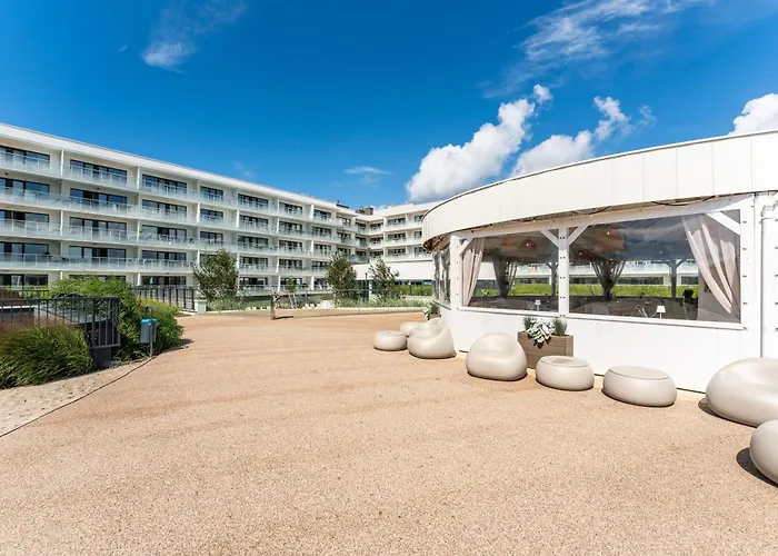 Lulu Apartments - FINN - Apartament 3pokojowy Polanki Aqua, basen siłownia i garaż w cenie